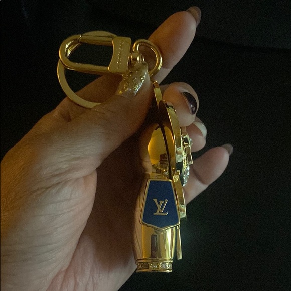 Louis Vuitton Blue Surf Keychain - Picture 4 of 8